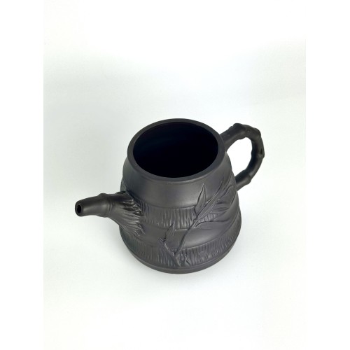 Чайник глиняний «Бамбук», темний, 650 мл Чайник глиняний «Бамбук», темний, 650 мл