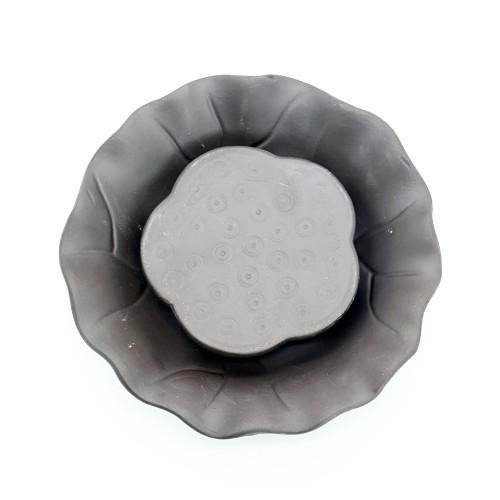 Чабань Лілія, темна, 200 мл, 15×3,8 см Чабань Лілія, темна, 200 мл, 15×3,8 см